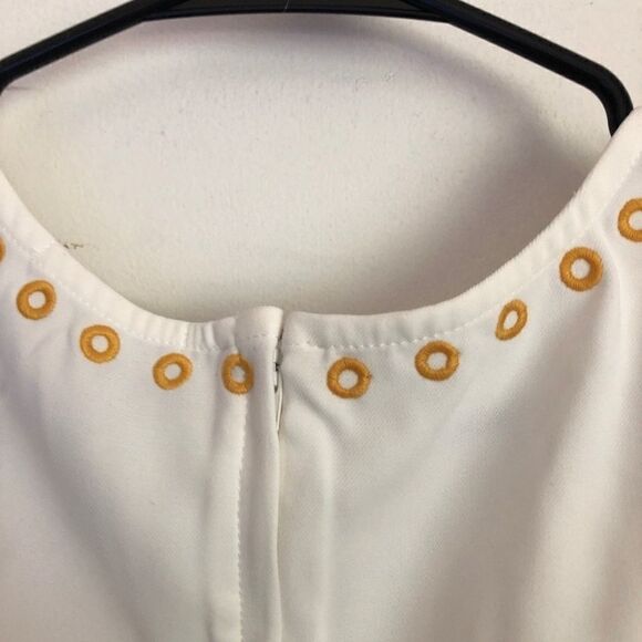 TULAROSA Tavi Crop Top in Ivory .Size XS - Picture 4 of 12